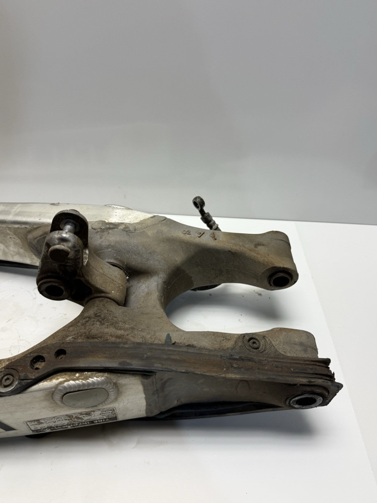 2003-2004 Yamaha YZ450F OEM Rear Suspension Swingarm 5UN-22110-00-00