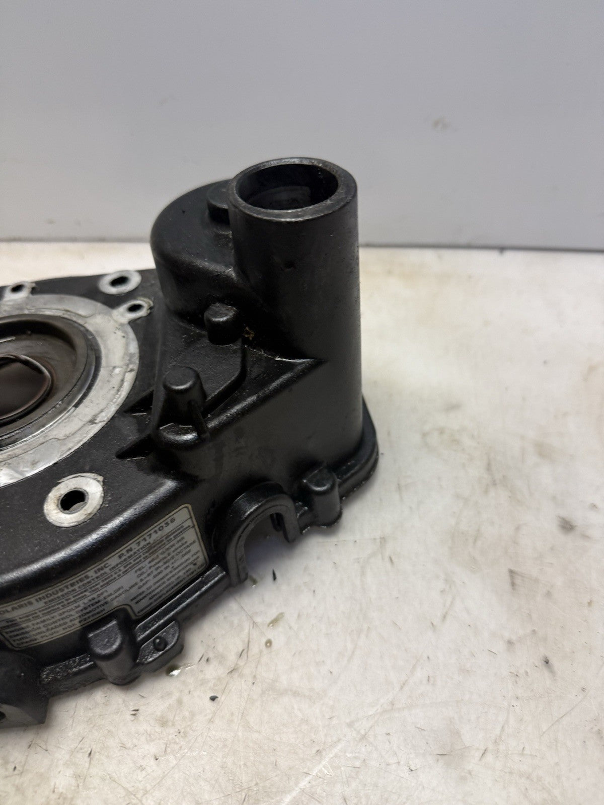 Polaris Starter Stator Housing 1999-2004 Genesis i FFi Ficht Virage i TXi MSX140