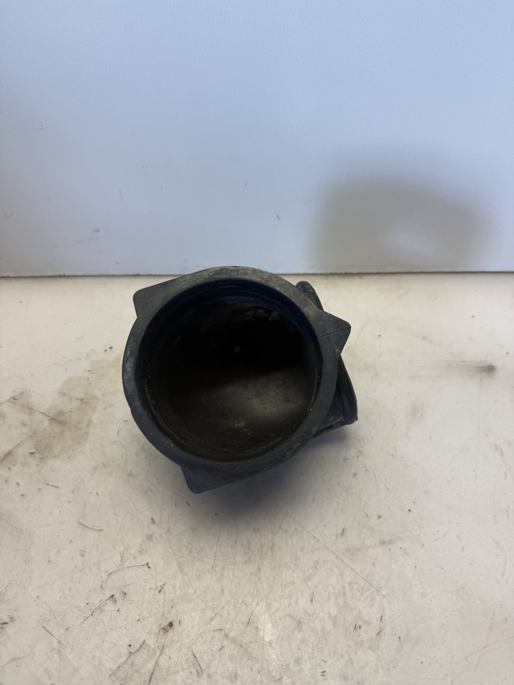 1995 Polaris SLT 750 OEM Short Air Inlet Duct 5432063
