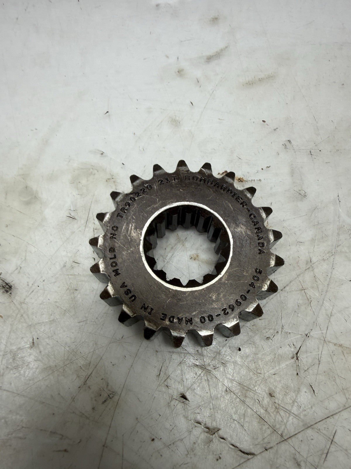 2000-2019 Ski-Doo MXZ Summit 800 OEM Chaincase 21T Sprocket Gear 504-0962-00