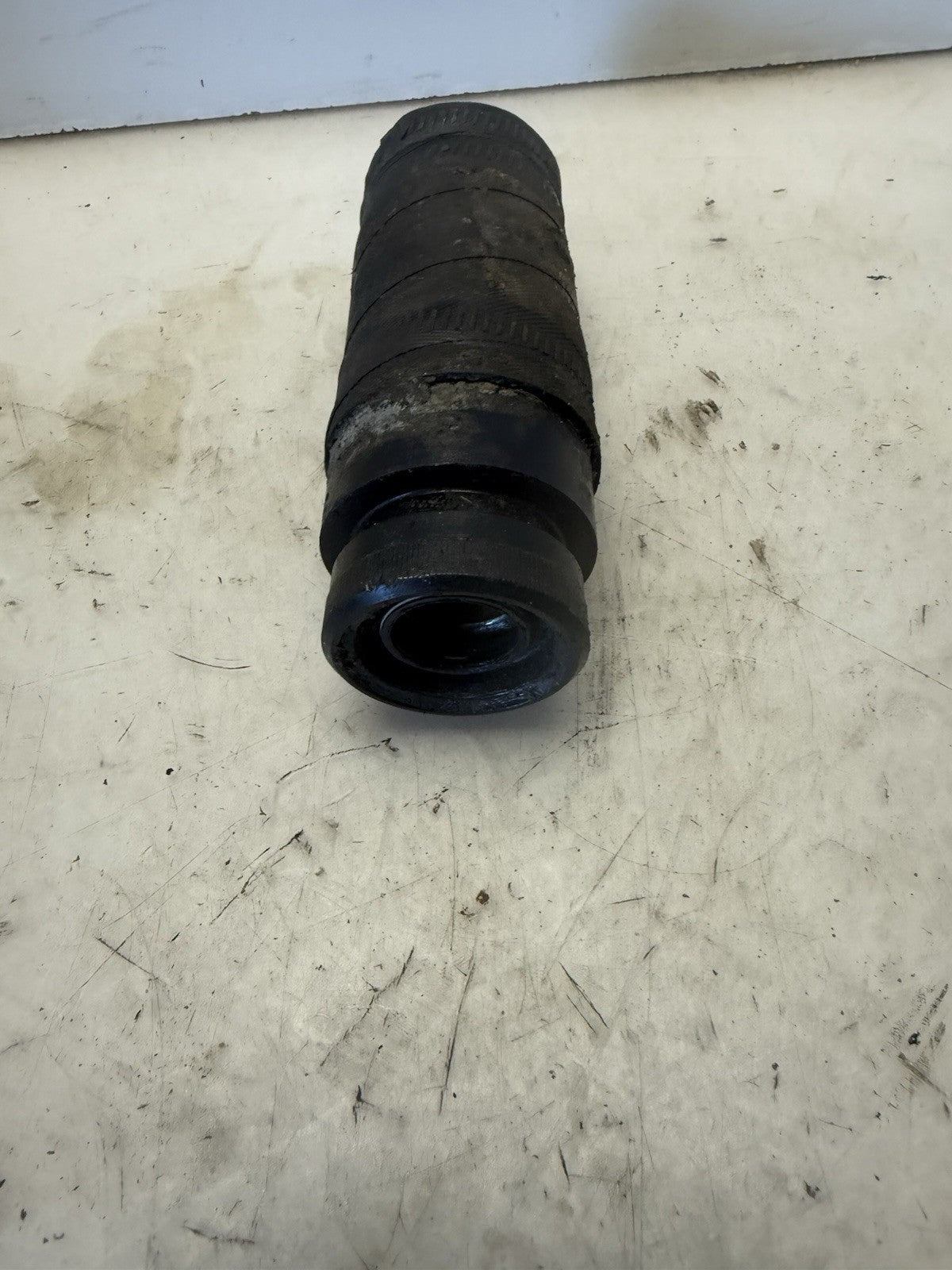 1993-1995 Polaris SLT 750 OEM Driveshaft Bearing Housing 1341115