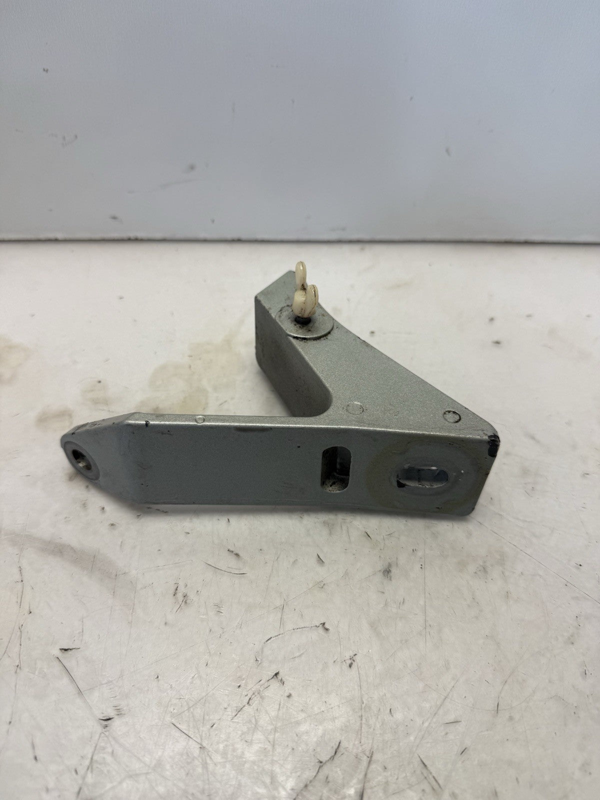 1997-2003 Sea-Doo GTI GS 720 OEM Right RH Engine Mount 270000180