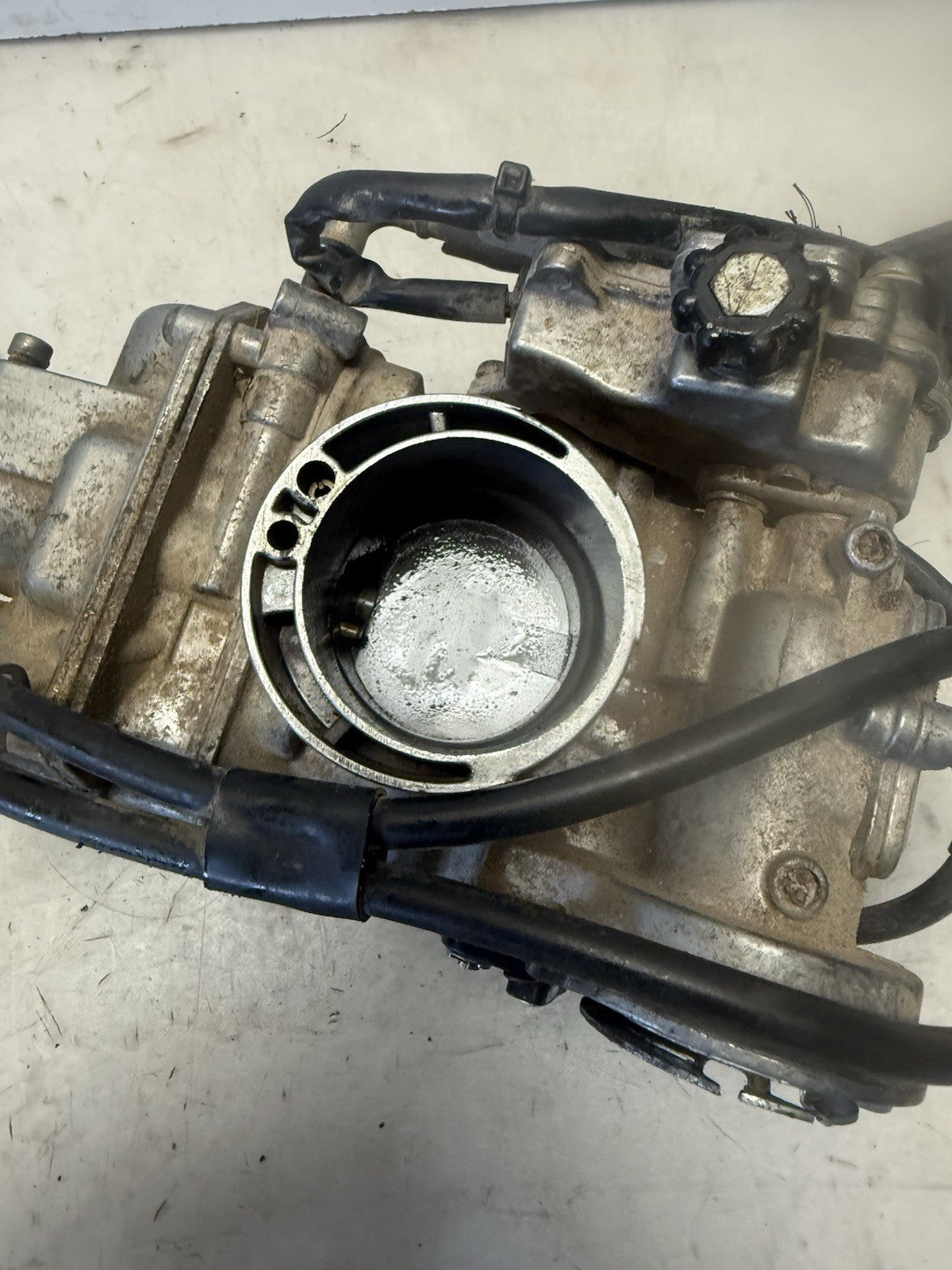 2004 Yamaha YFZ450 OEM Gas Fuel Intake Carburetor Ass’y