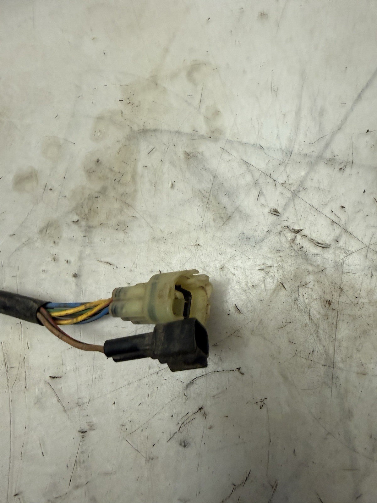 2004-2005 Yamaha YFZ450 OEM Left Handlebar Switch Control 5TG-83973-00-00