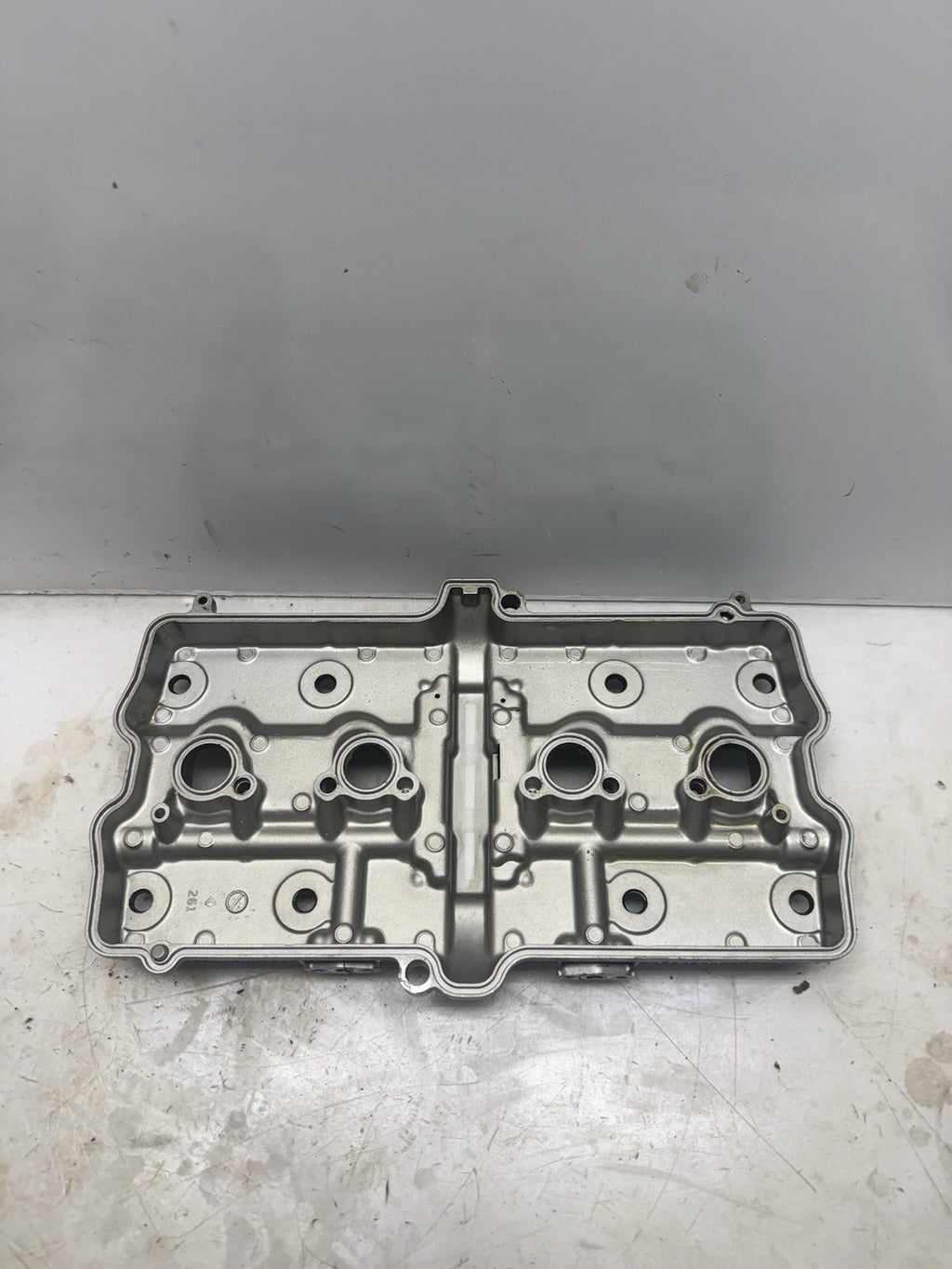 1997-2006 Suzuki GSX600F Katana OEM Cylinder Head Valve Cover 11171-26E01