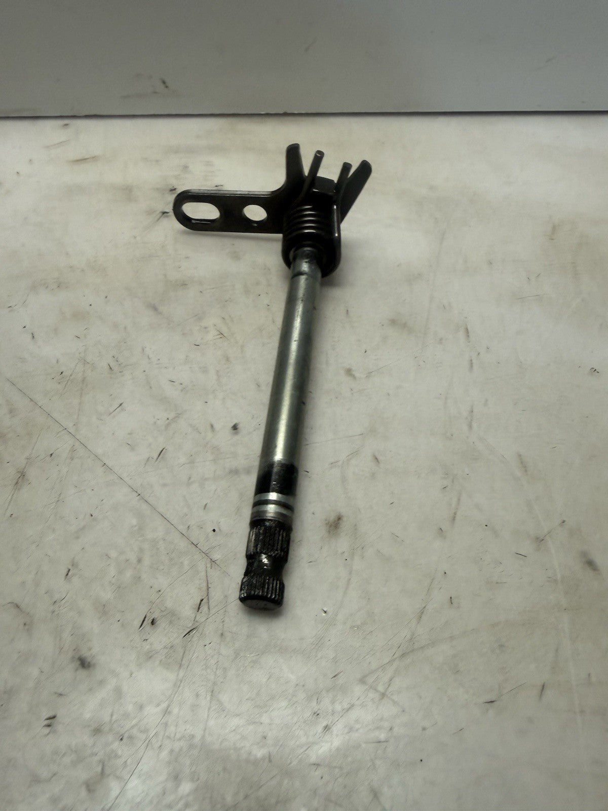 2004-2005 Yamaha YFZ450 OEM Shift Shaft Spindle 99999-03597-00