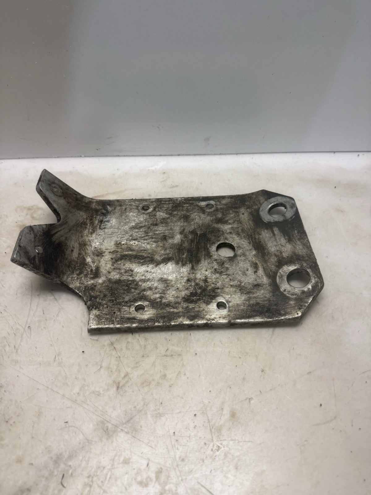 1996-1998 Polaris Supersport Trail 488 OEM Engine Mounting Plate 5131192