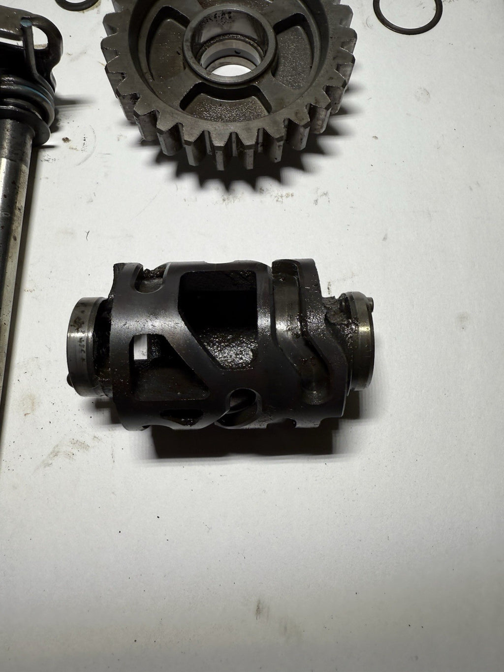 2006-2009 YAMAHA YZ450F OEM ENGINE TRANSMISSION TRANNY ASSEMBLY SHAFTS & GEARS