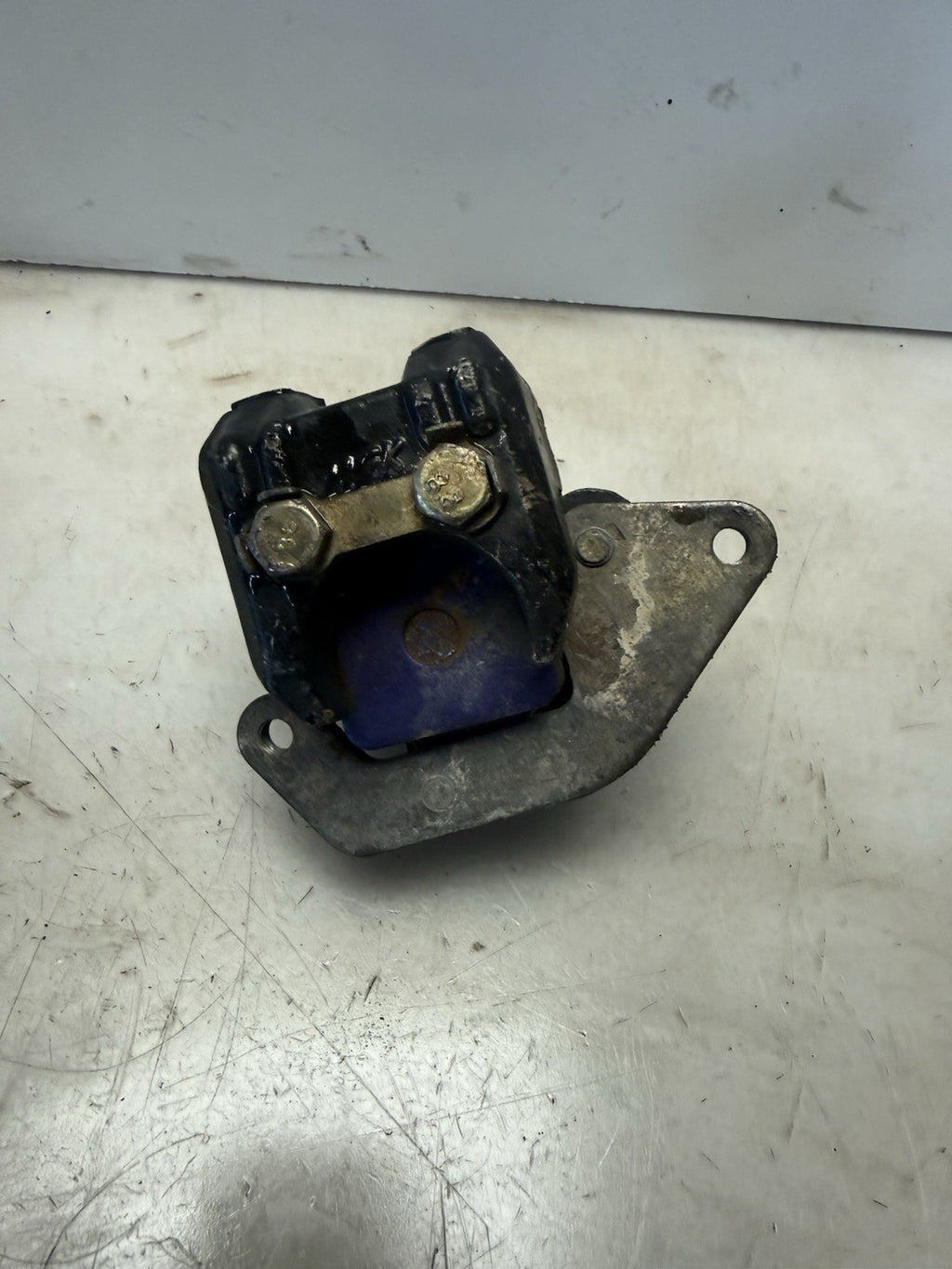 2004-2005 YFZ 450 YFZ450 REAR BRAKE CALIPER W/ BLOCK OFF PLATE 5TG-2580W-00-00