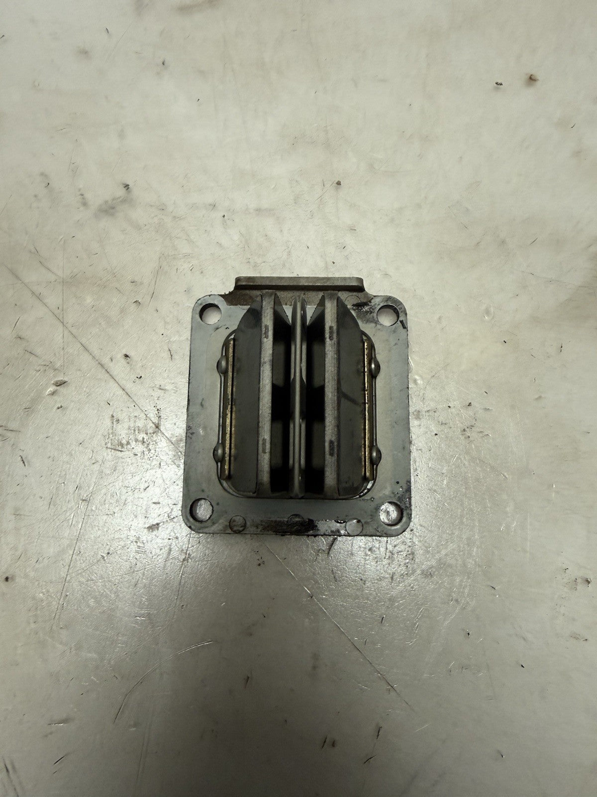 2006 KTM 85SX VFORCE REED VALVE CAGE ASS’Y 47030052004