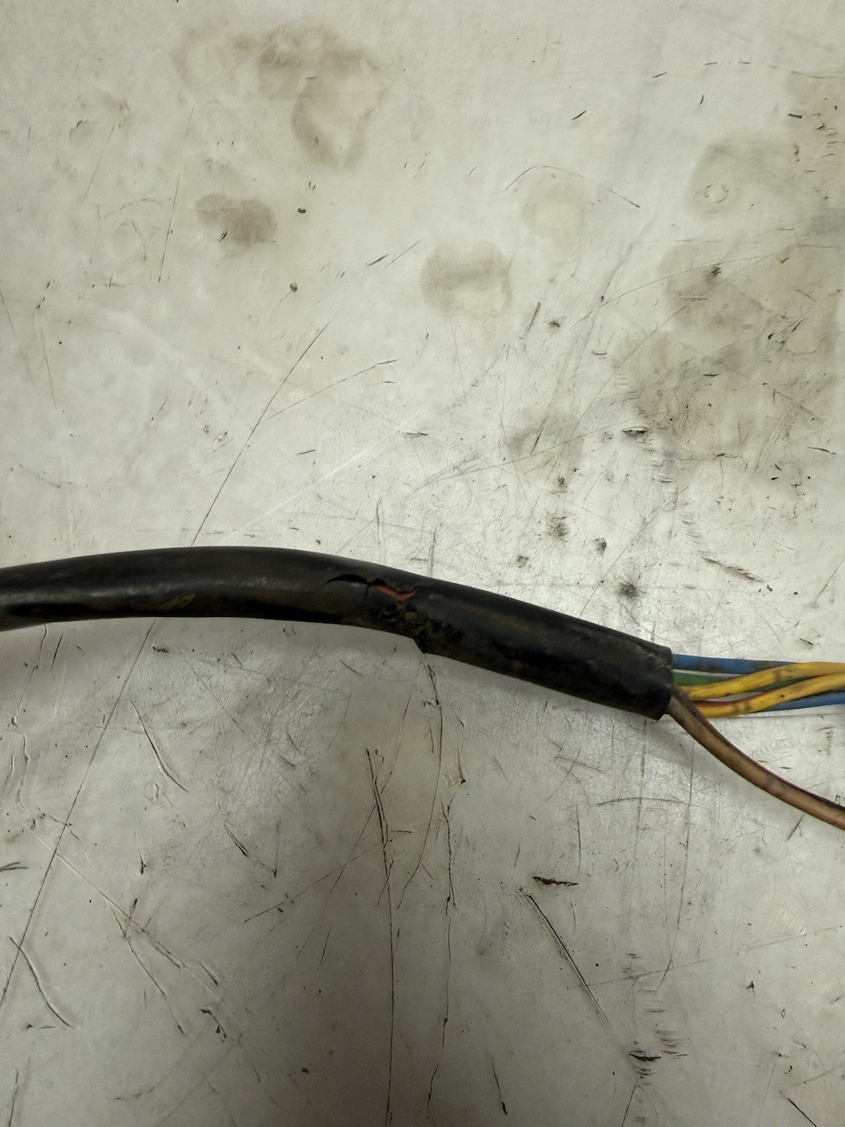 2004-2005 Yamaha YFZ450 OEM Left Handlebar Switch Control 5TG-83973-00-00