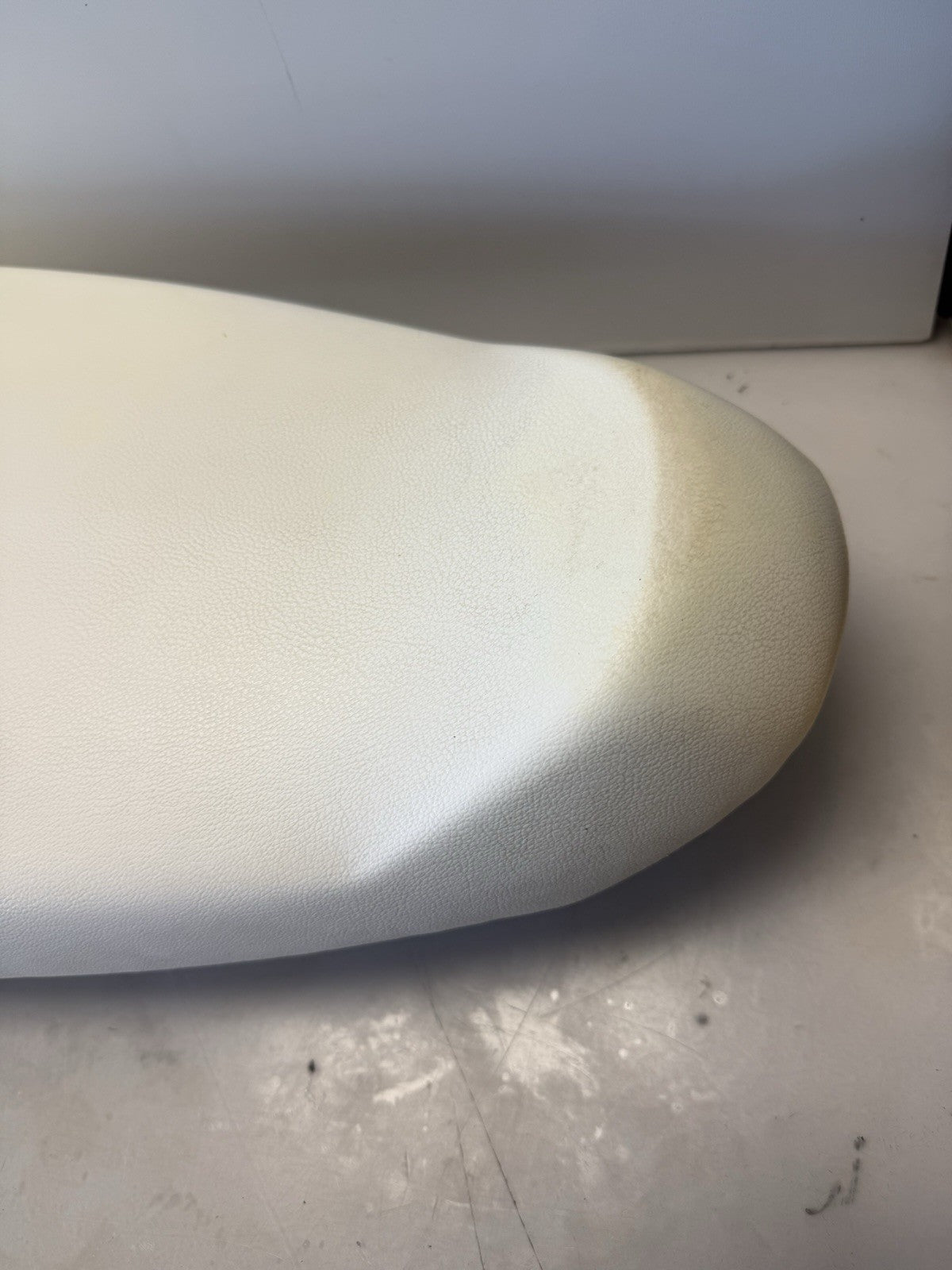 2014 SEA-DOO SPARK 3 UP ROTAX 900 HO ACE OEM SEAT SADDLE 269002914 WHITE