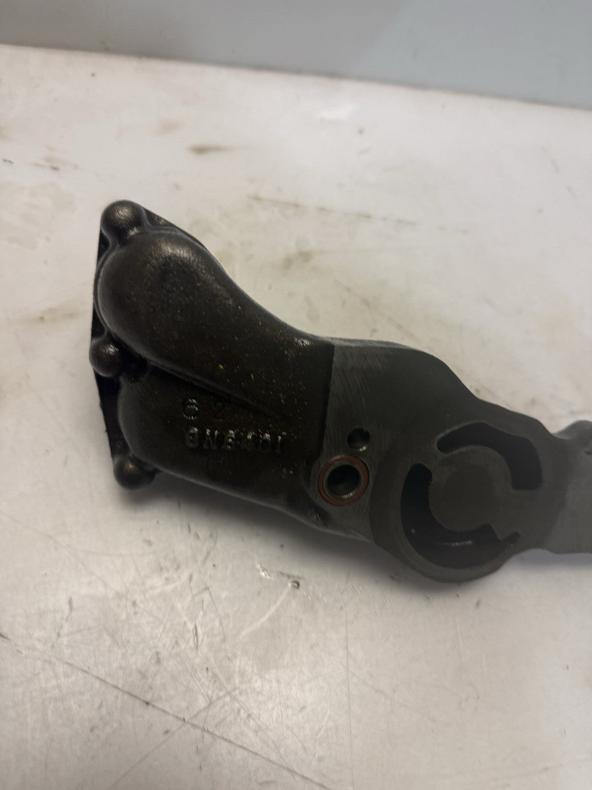 Caterpillar CAT 3208 OEM Engine Motor Oil Pump Cover Assembly 9N249