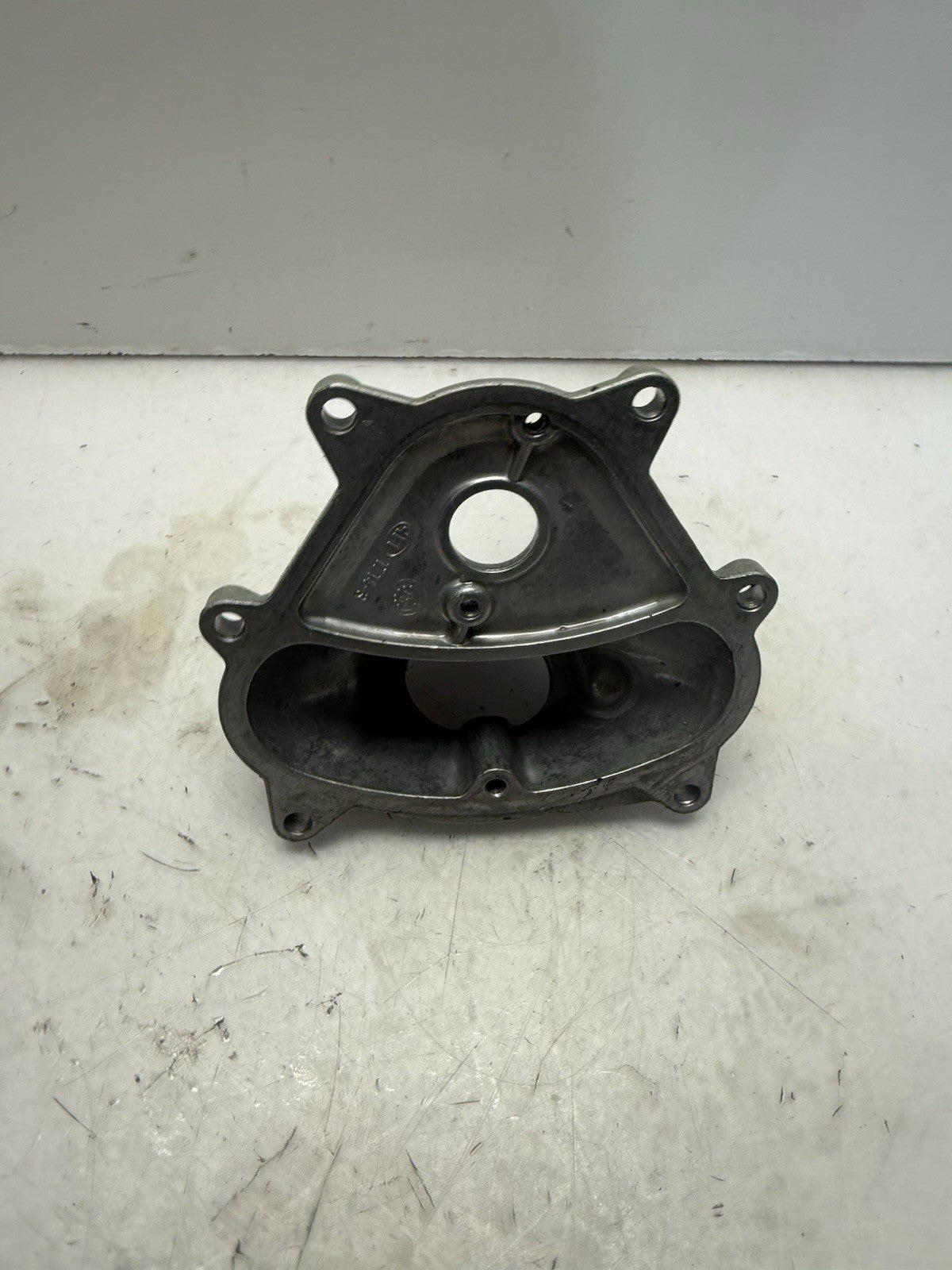 1998-2002 Sea-Doo GTI LE / GS / GTS 720 OEM Oil Pump Flange 420811194