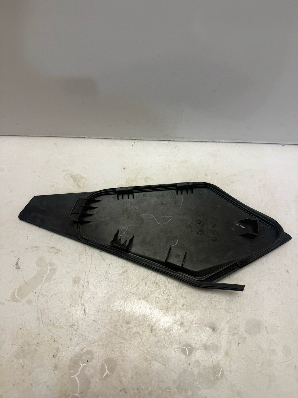 2014 Sea-Doo Bombardier Spark 3up OEM Trim Fairing Cover Panel 291004158