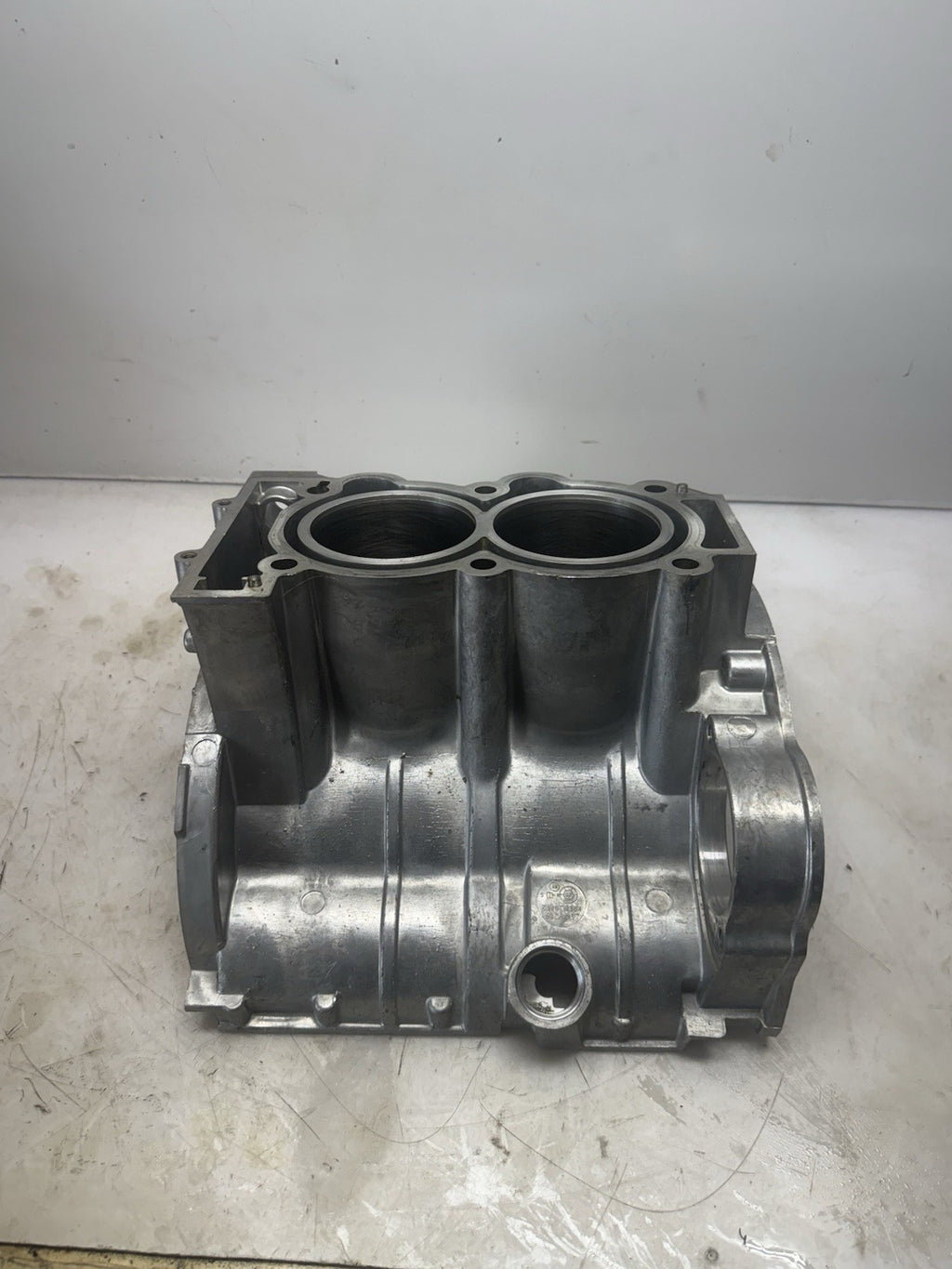 2009 Polaris Sportsman 850 XP OEM Cases Upper Lower Crankcase 2204084