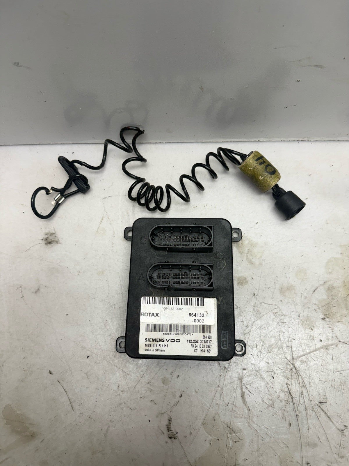2004 Sea-Doo GTX 4-TEC OEM Electronic Control ECU Module Unit Box w/ Tether Key