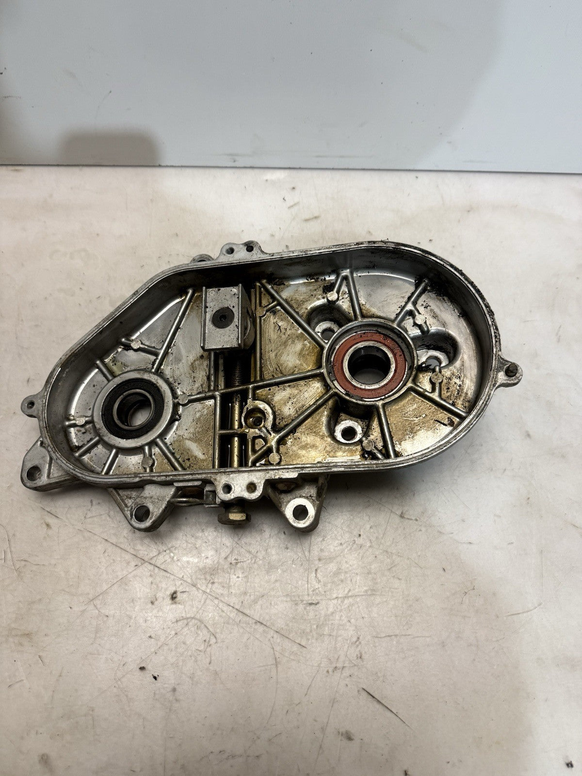 1999-2000 Ski-doo MXZ 670 Formula 500 OEM Chaincase 504151777