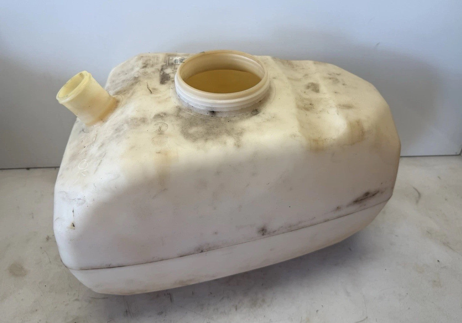 2016-2026 Sea-Doo Spark 900 HO ACE / TRIXX OEM Gas Fuel Tank 275500943 275500982