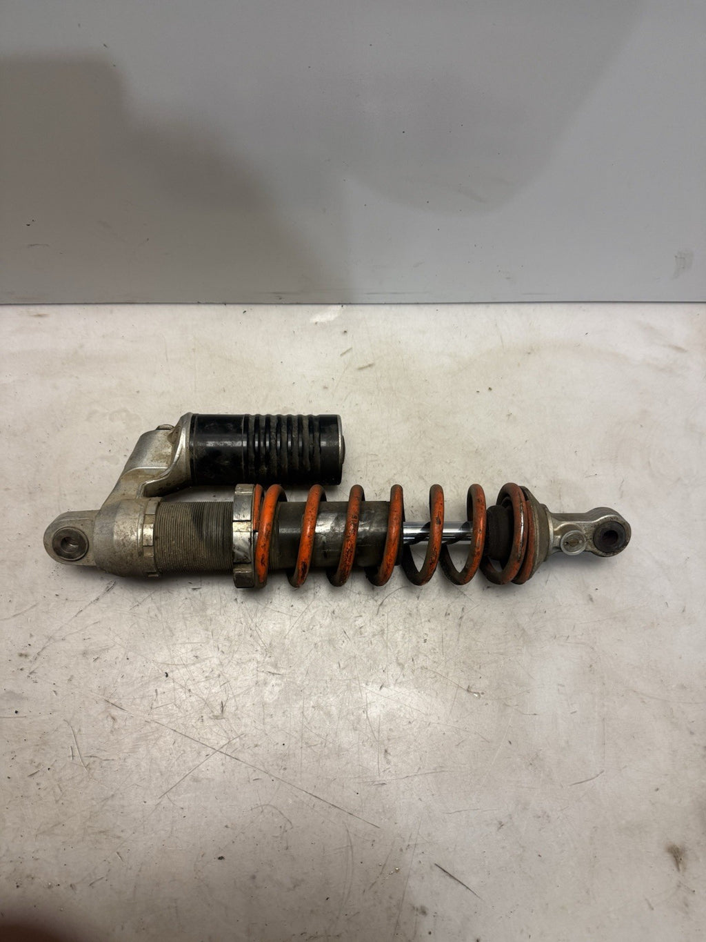 2006 KTM 85SX OEM Rear Suspension Shock Absorber Strut Ass’y 46180348