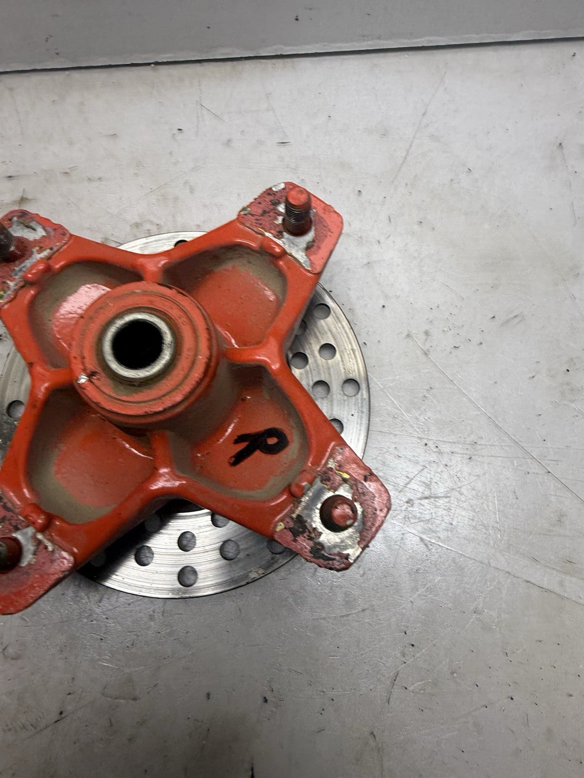 1989-2007 Yamaha Banshee YFZ 350 OEM Front Left or Right Wheel Hub & Brake Disc