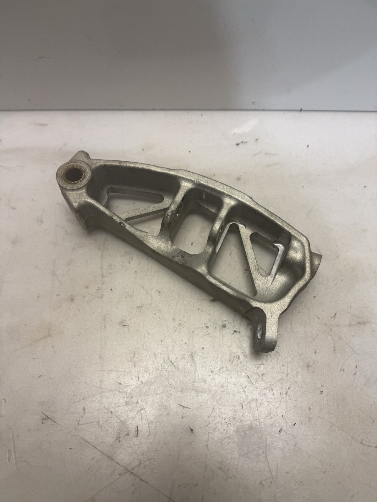 2006-2007 Polaris OEM Right Hand Steering Leg Spindle RMK 700/ 900