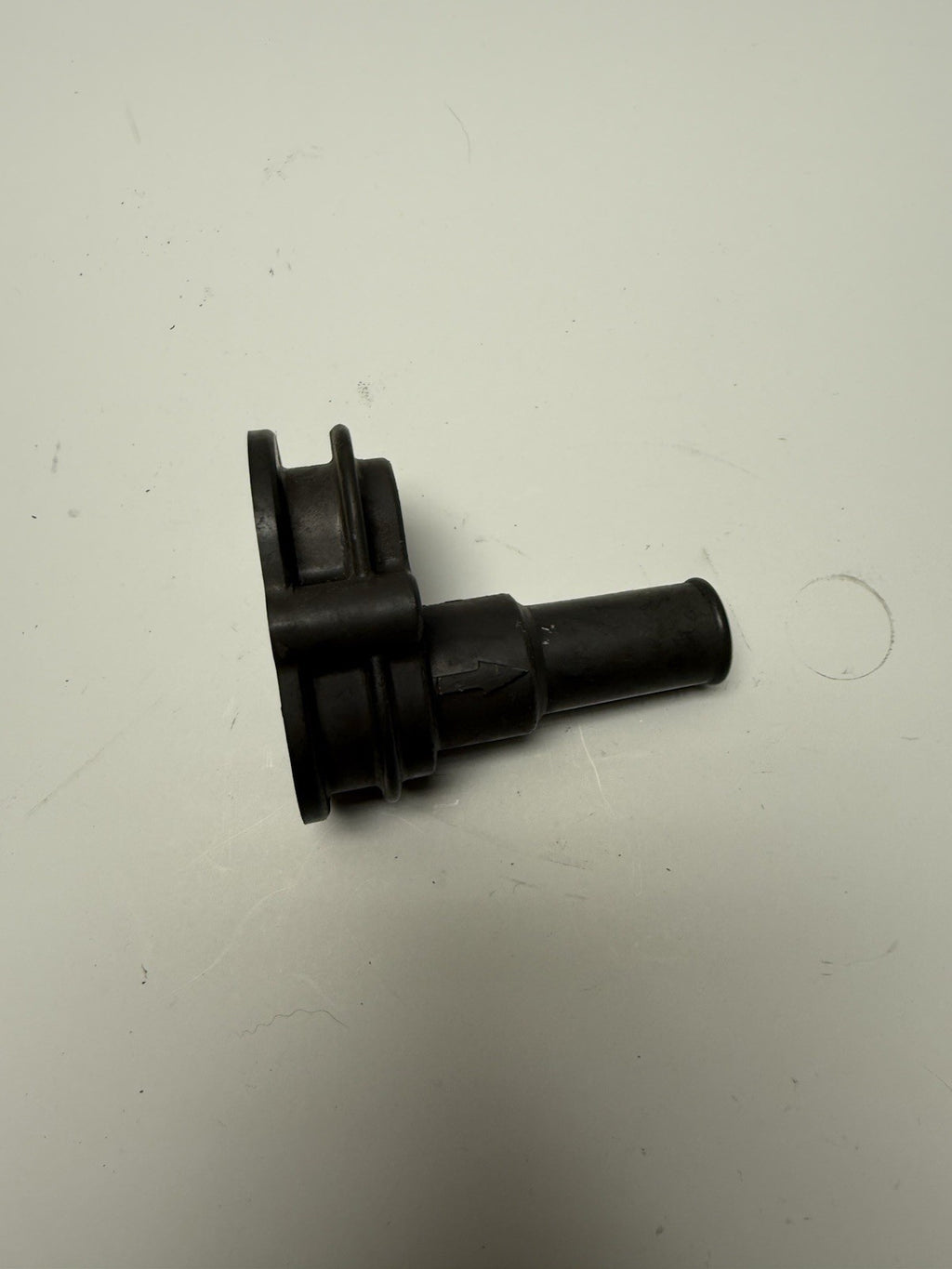 1998-2000 POLARIS GENESIS OEM THERMOSTAT COVER w/ POPOFF VALVE & SPRING