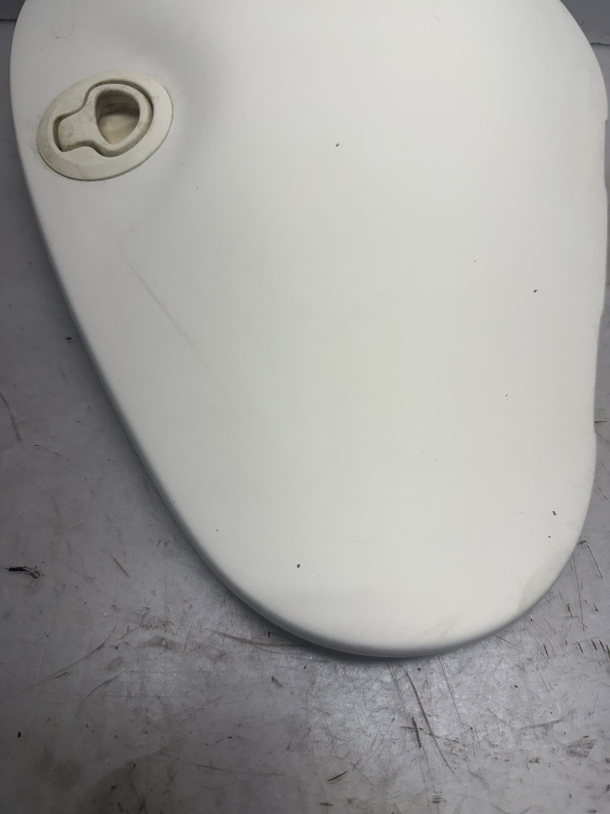 1996-2006 SEA-DOO SPORTSTER SPEEDSTER OEM FRONT STORAGE DOOR LID 204072062
