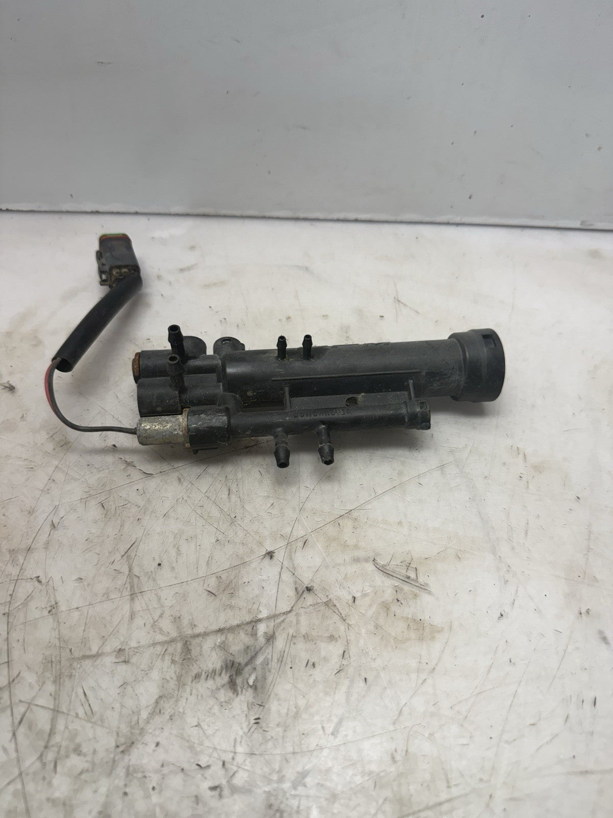 2003 SKI-DOO SUMMIT 700 OEM DPM / Altitude Pressure Manifold Solenoid