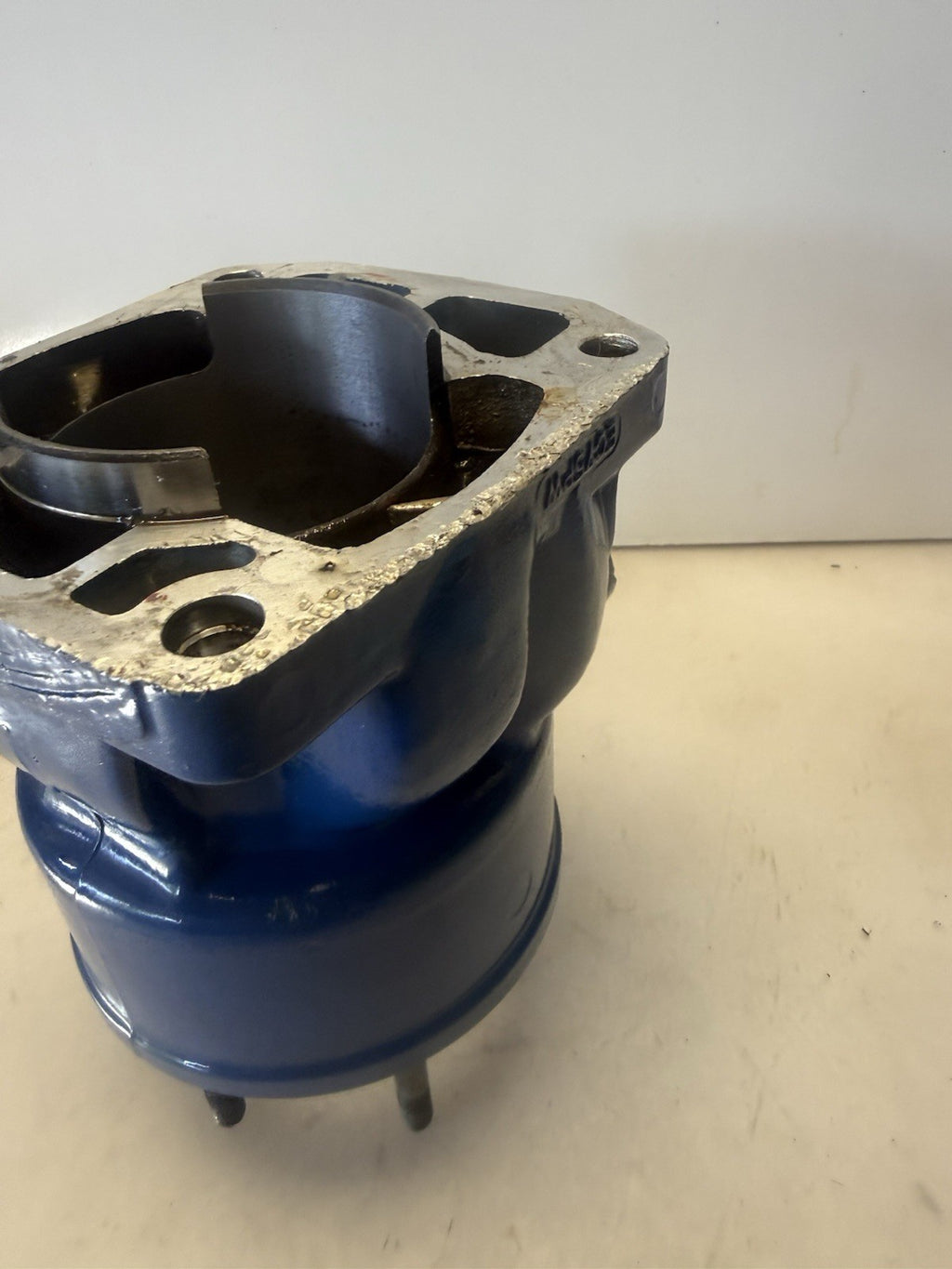1994-1995 POLARIS SLT 750 OEM ENGINE MOTOR CYLINDERS JUG 3240210