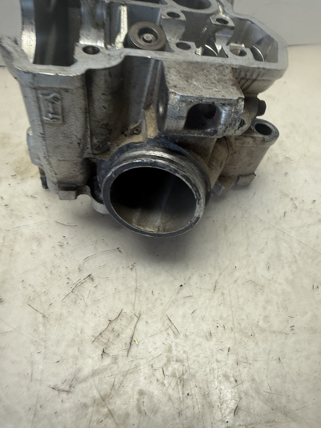 2004 Yamaha YZ450F YZ450 WR450F OEM Engine Cylinder Head Core 5TA-11102-10-00