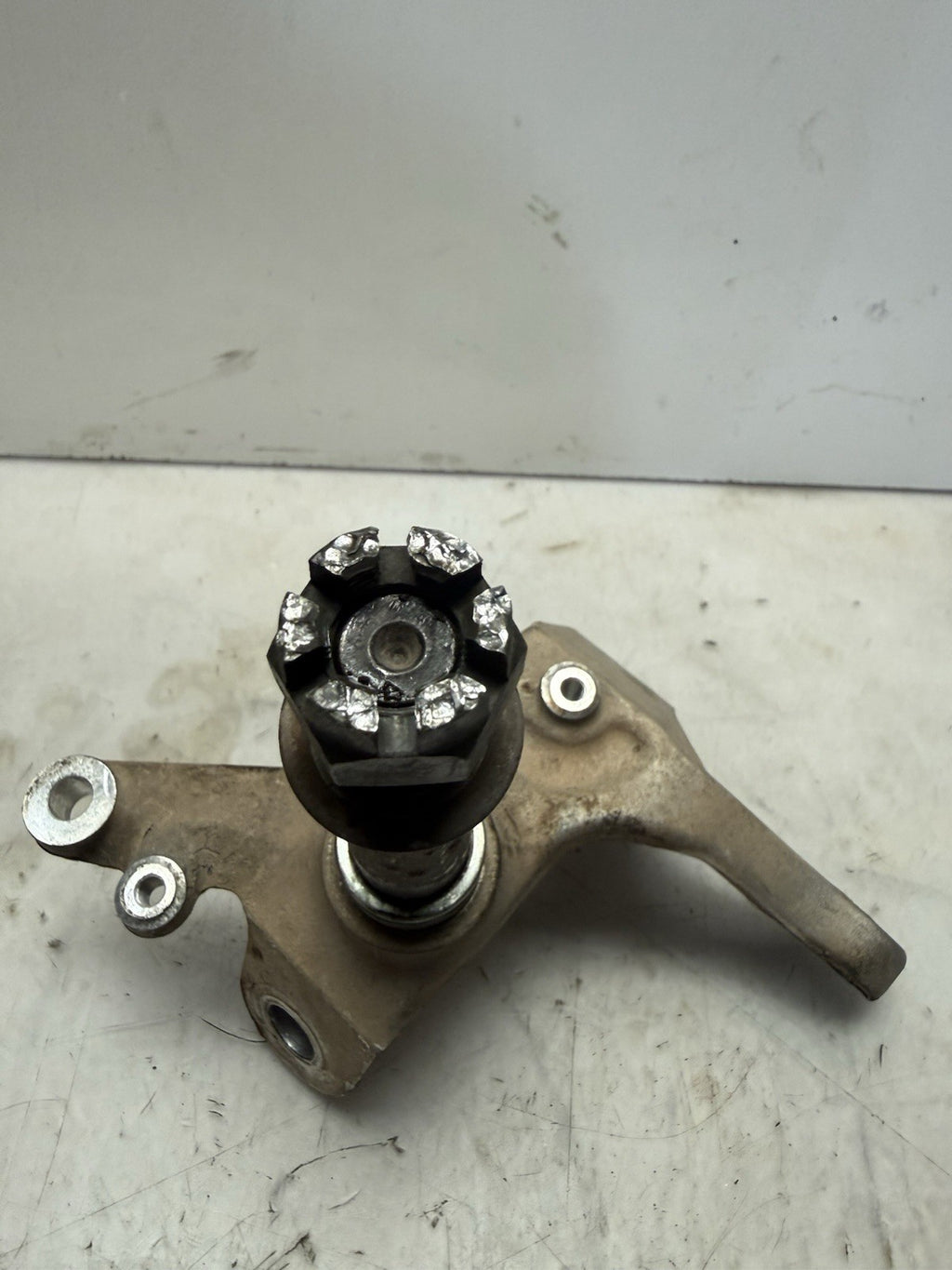2004-2026 Yamaha YFZ450	 OEM Right RH Knuckle Spindle