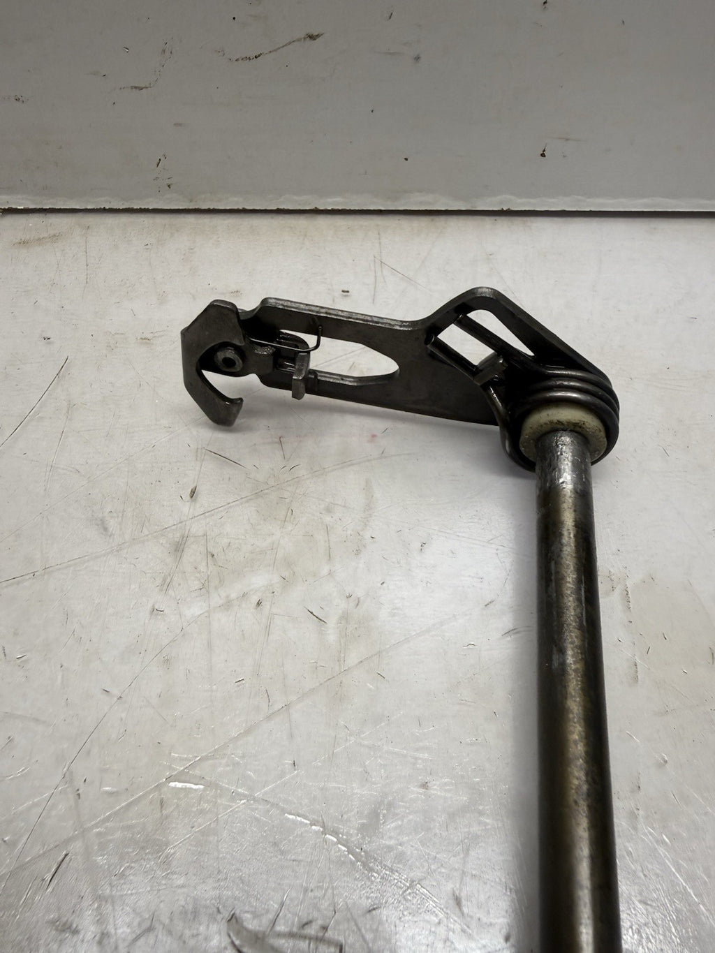 1987-2006 Yamaha Banshee YFZ 350 OEM Shift Shaft Ass’y 2GU-18101-00-00