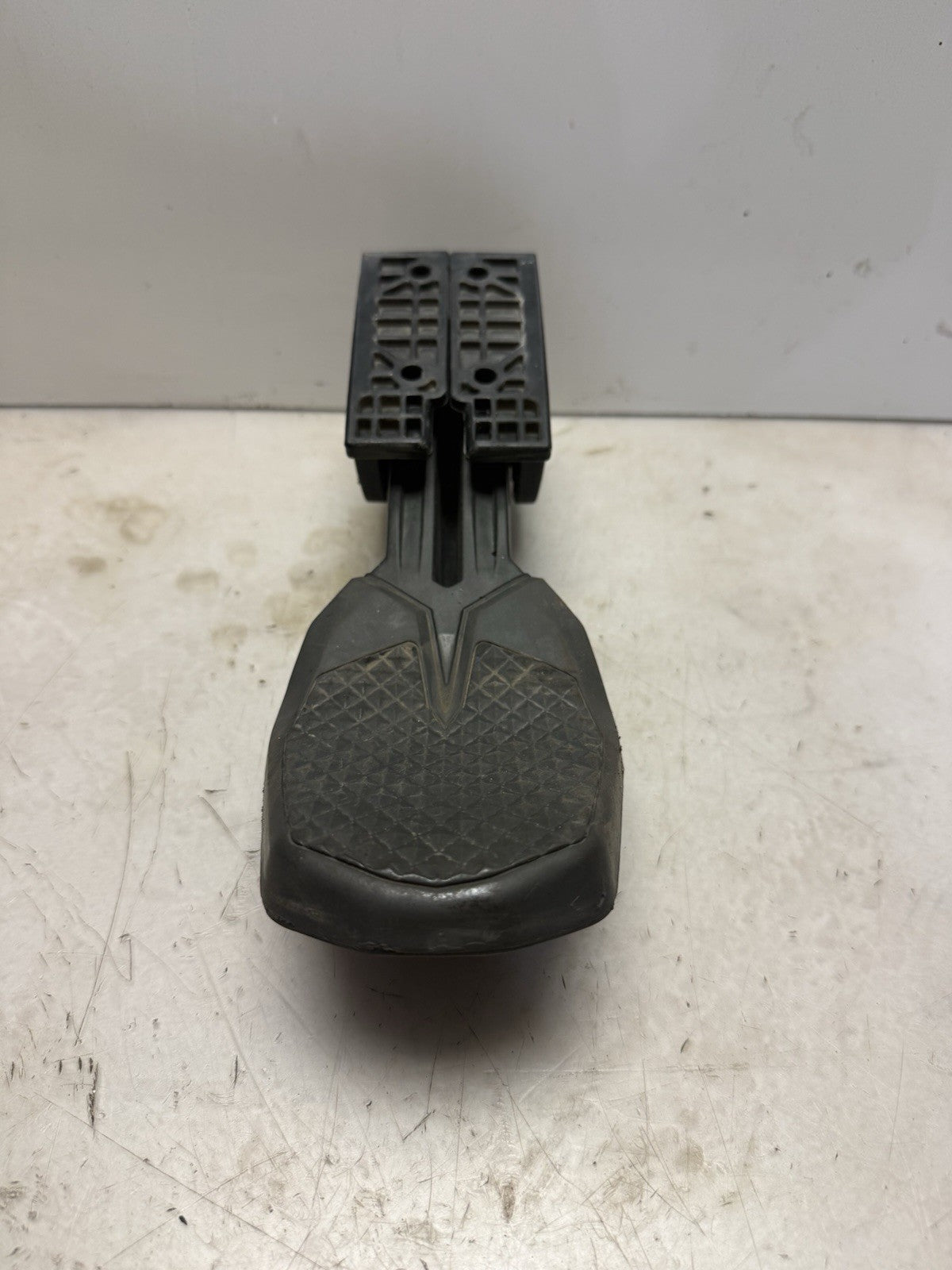 2015-2026 Sea-Doo SPARK 90 SPARK 900 HO ACE OEM Reboarding Step 295100642