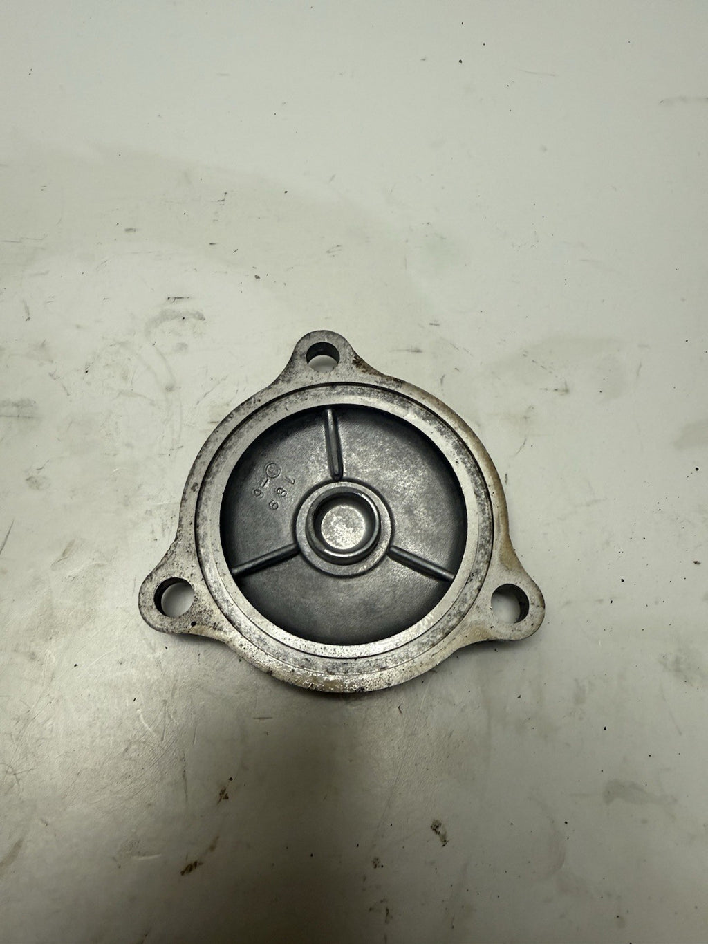2000-2023 SUZUKI QUADSPORT LTZ 400 OEM OIL FILTER COVER w/ SPRING