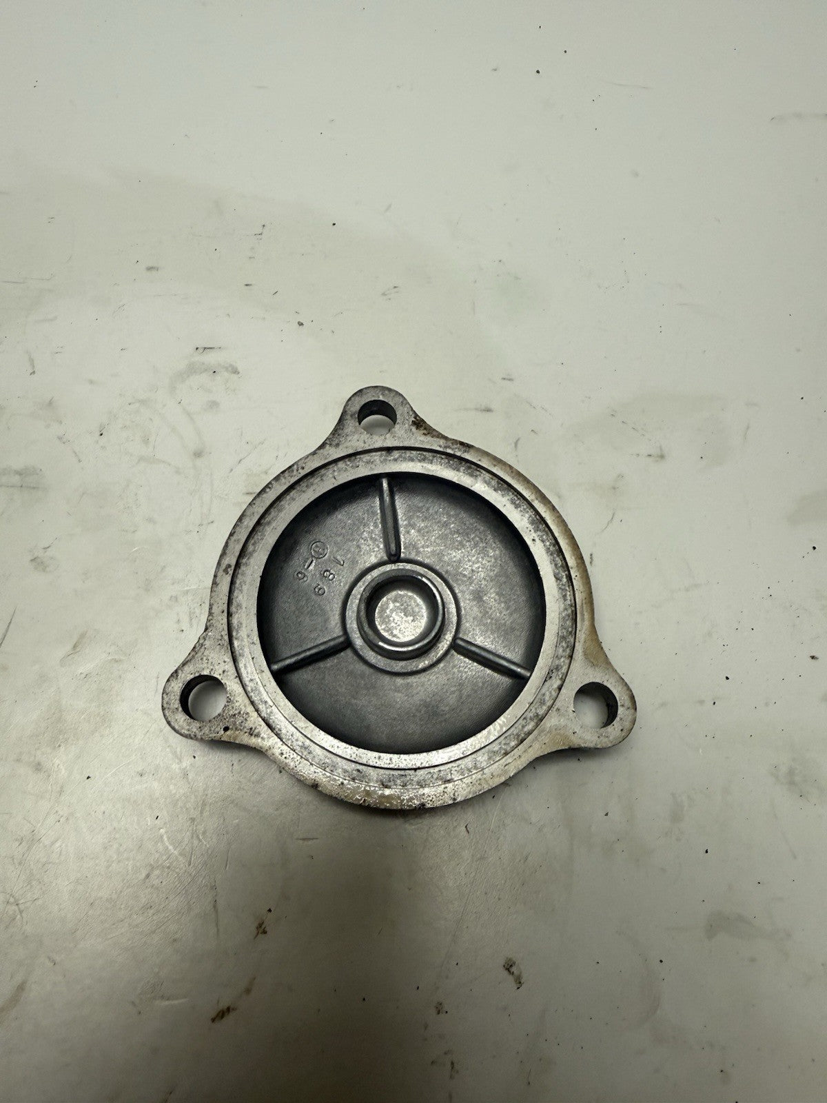 2000-2023 SUZUKI QUADSPORT LTZ 400 OEM OIL FILTER COVER w/ SPRING
