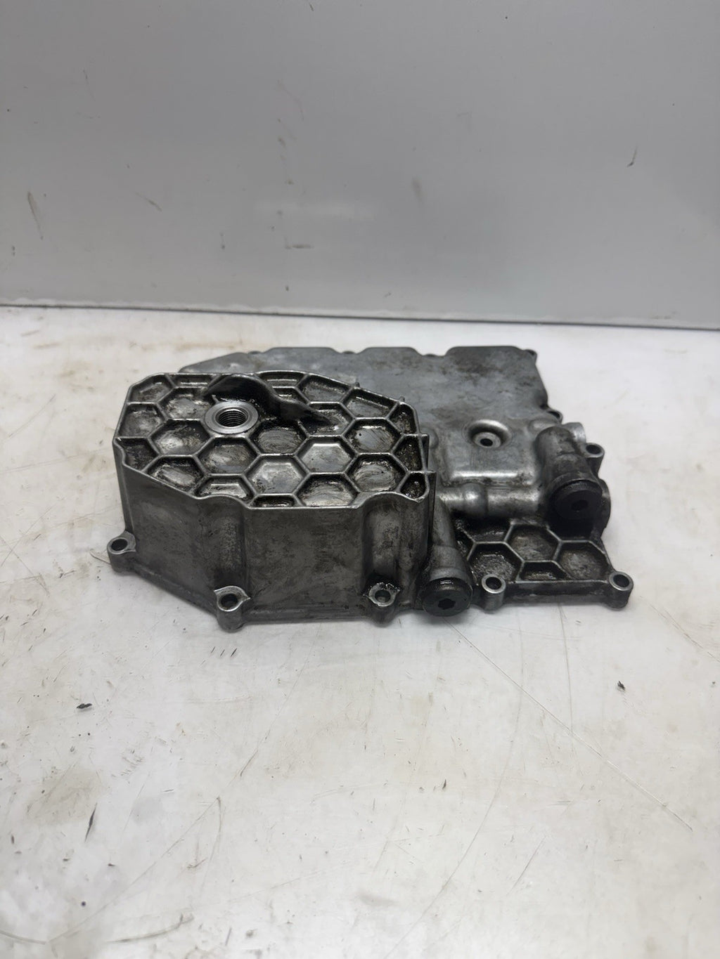 1998-2006 Suzuki Katana GSX750F GSX600F OEM Oil Pan Engine Bottom Cover Case