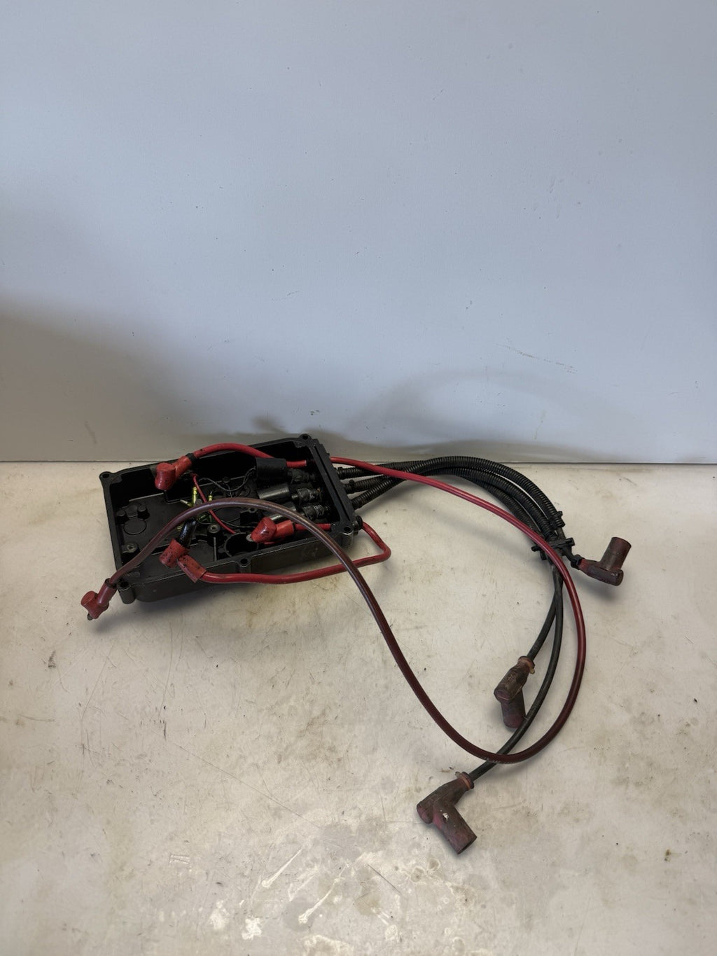 1994-1997 Polaris OEM Electrical Box Top w/ Coils Ignition & Breaker SLT SLX SL