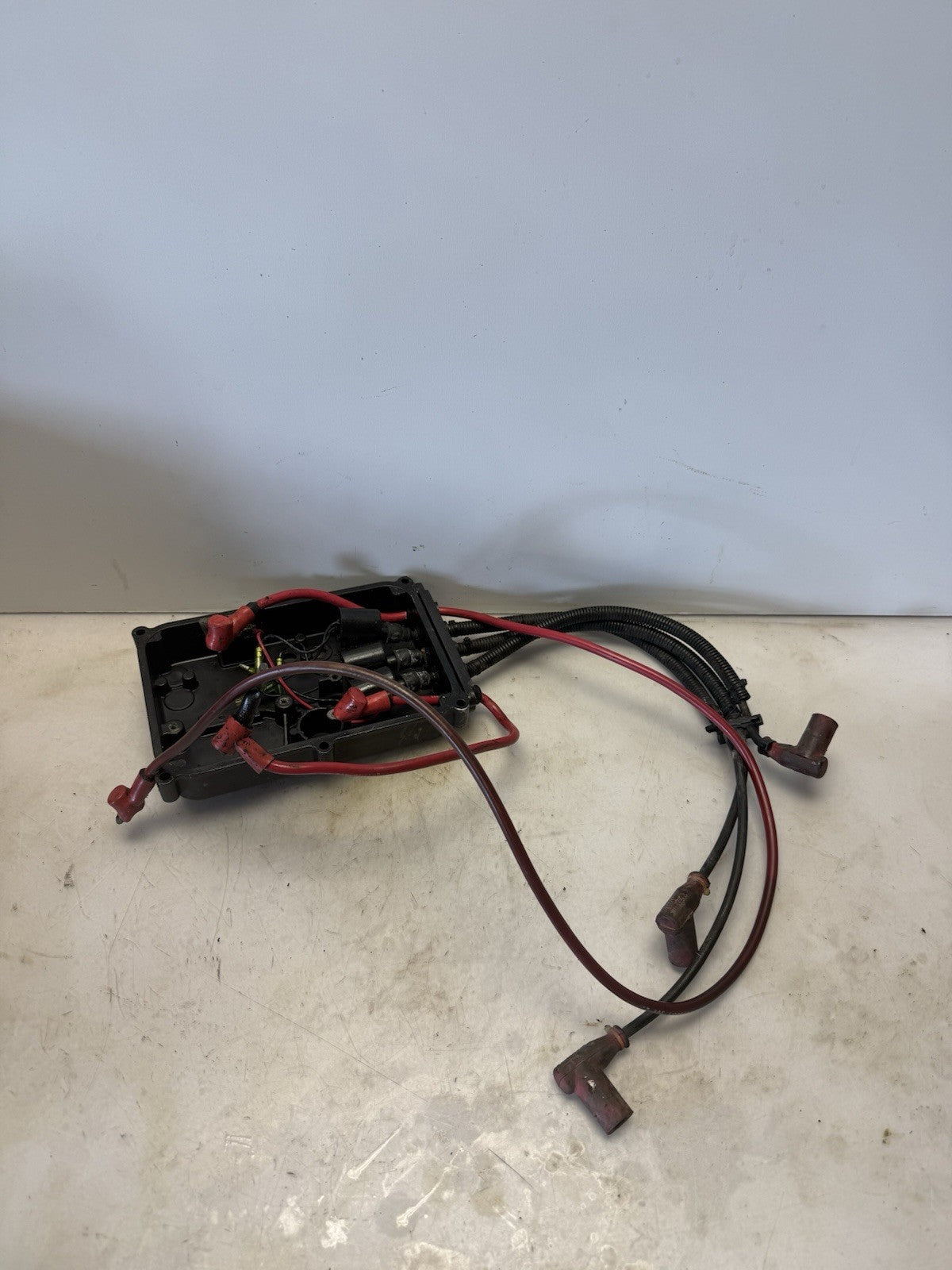 1994-1997 Polaris OEM Electrical Box Top w/ Coils Ignition & Breaker SLT SLX SL