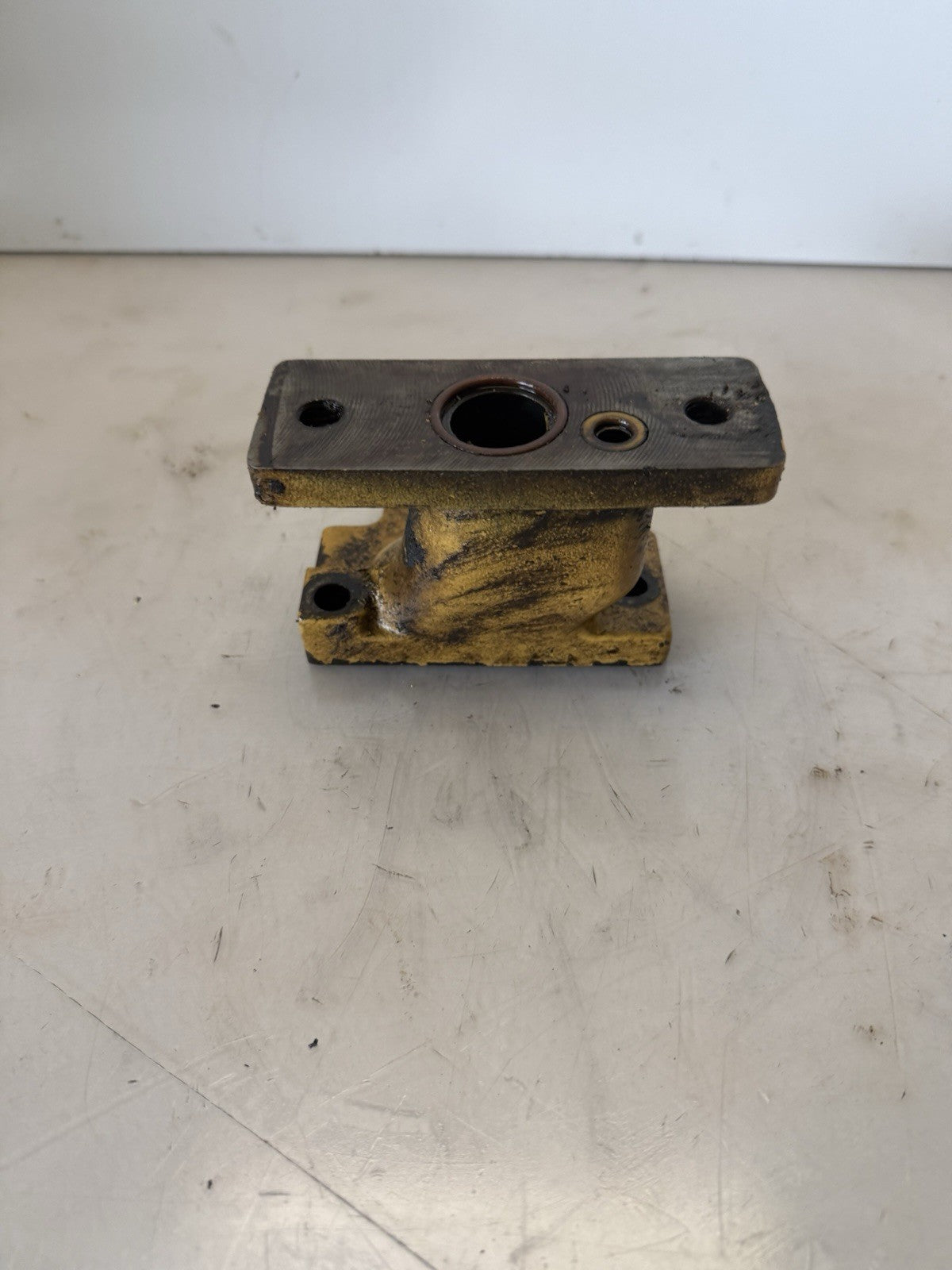 CAT Caterpillar 3208 Engine Turbo Pedestal Bracket Mount