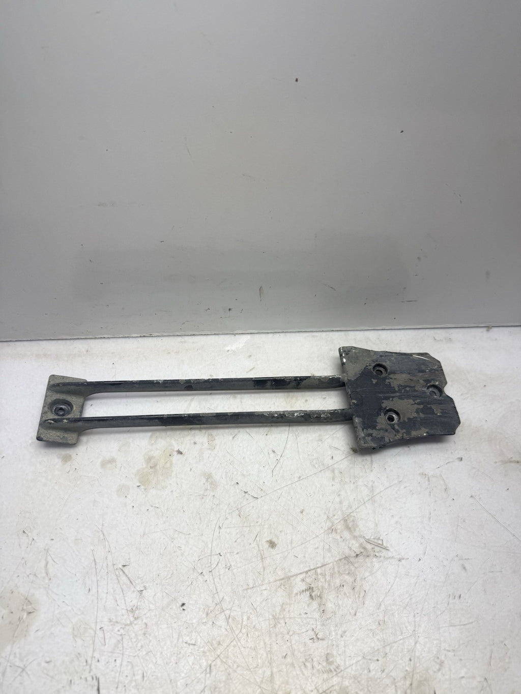 2004-2006 Sea-Doo GTX 155 / RXT 215 OEM Jet Pump Intake Grate 271001459
