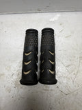 2003-2004 Sea-Doo GTX LTD OEM Handle Grip Set 277001130