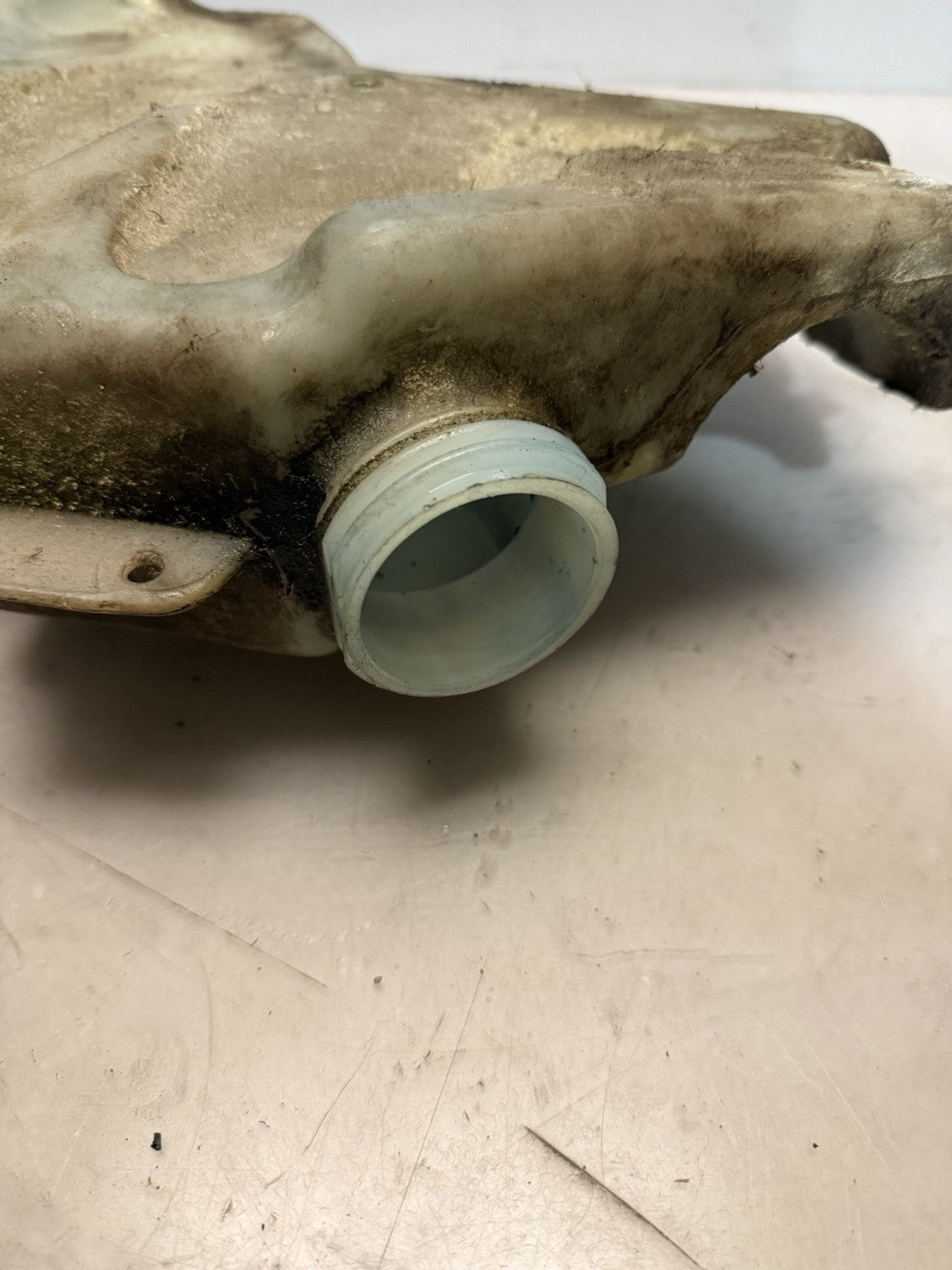 2007-2015 Polaris IQ Shift / RMK / Switchback 600 OEM Oil Tank 2520650