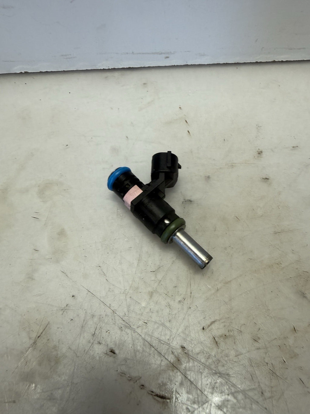 2014-2018 Sea-Doo SPARK Trixx 900 OEM Gas Fuel Injector 420874838 420874847