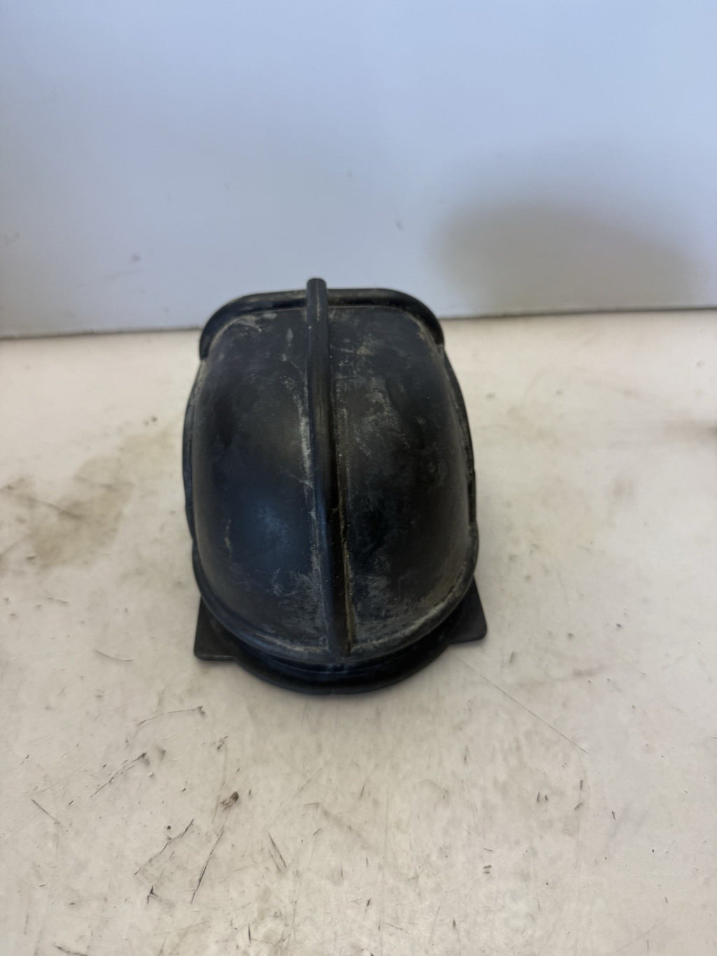 1995 Polaris SLT 750 OEM Short Air Inlet Duct 5432063