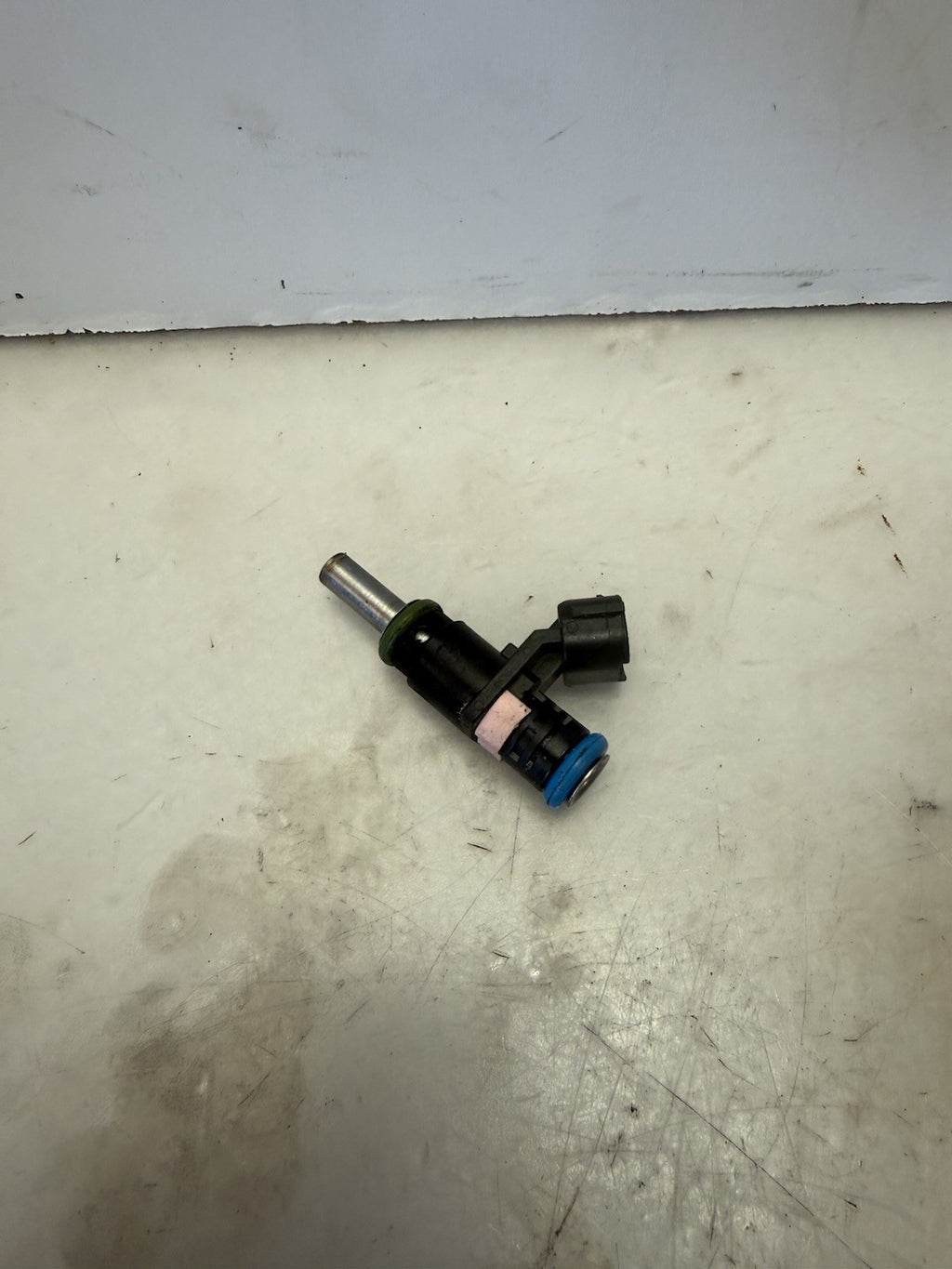 2014-2018 Sea-Doo SPARK Trixx 900 OEM Gas Fuel Injector 420874838 420874847