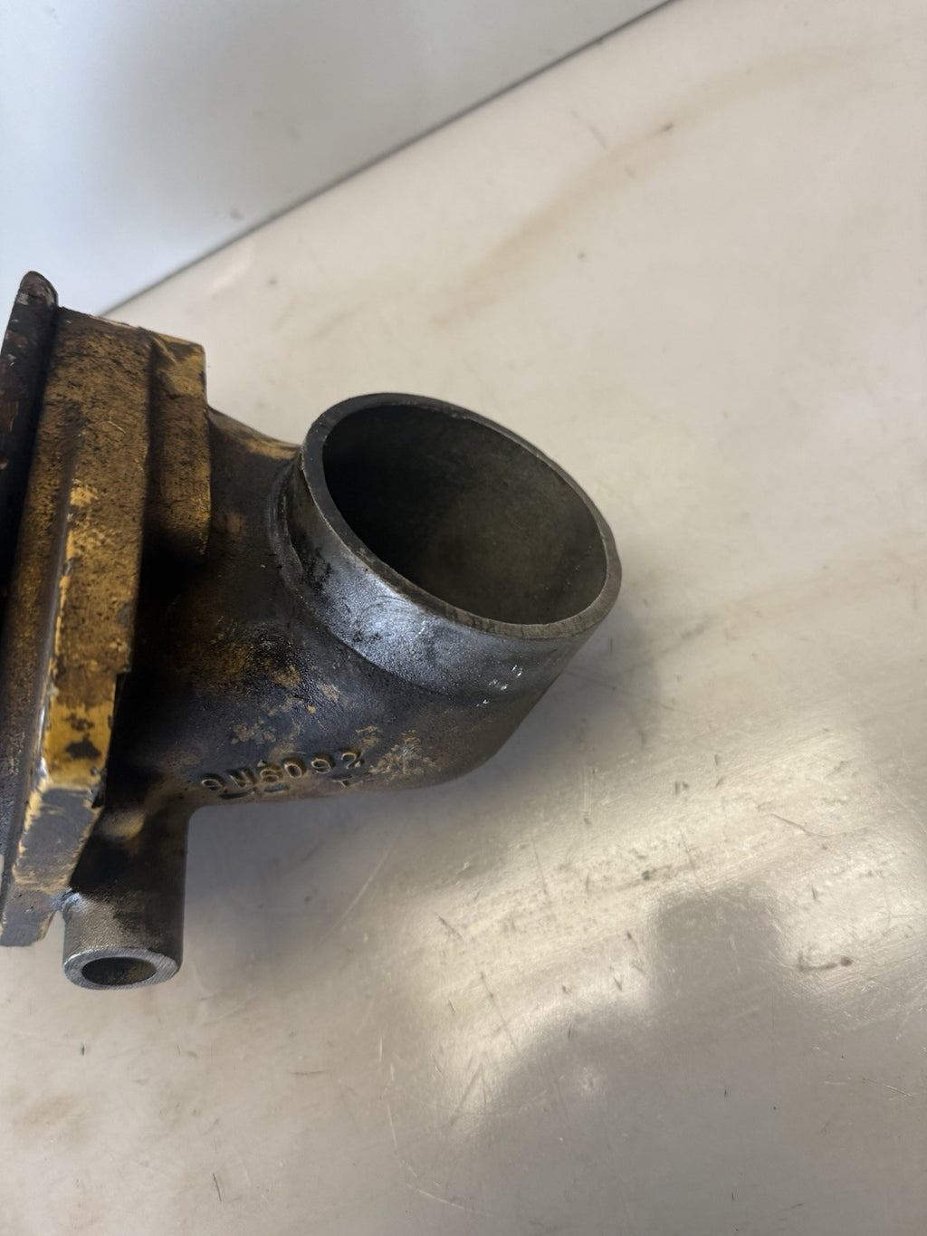 CAT 3208  Turbo Connection Intake Pipe