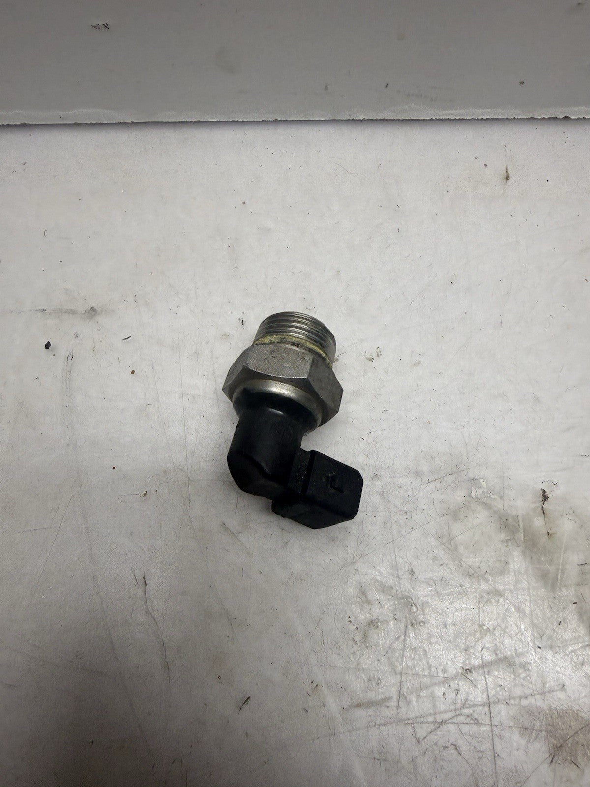 2004-2006 Sea-Doo RXP 215 OEM Oil Tank Pressure Switch 420256885 420256886