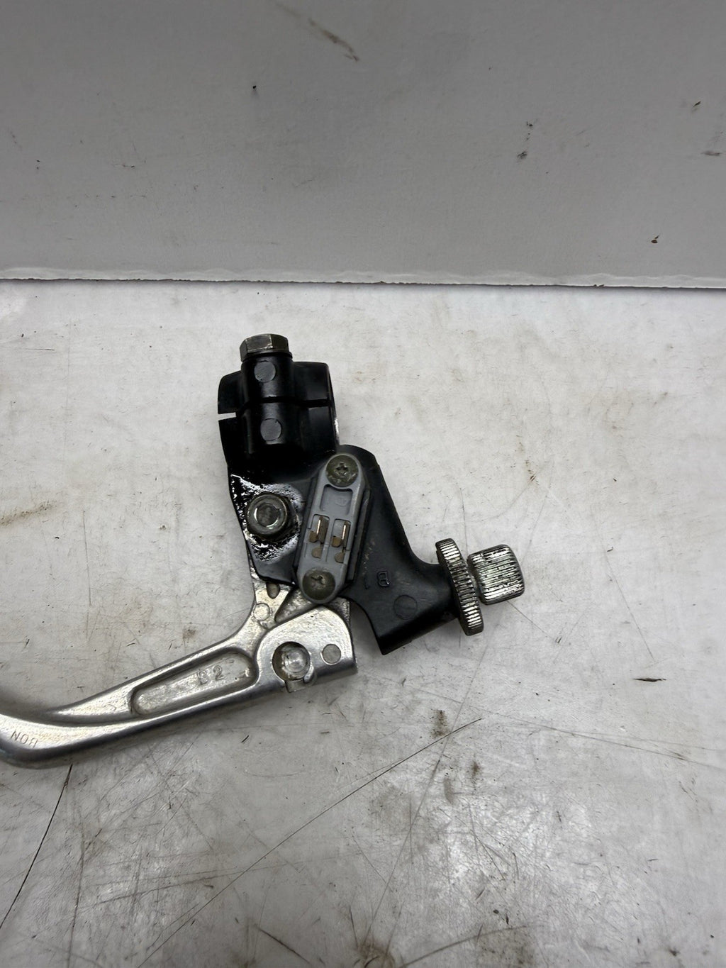 1998-2008 SUZUKI KATANA 750 GSX600F OEM CLUTCH PERCH MOUNT WITH LEVER