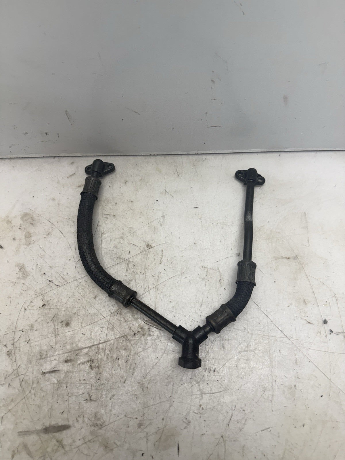 1988-1996 Suzuki GSX600F Katana 600 Oil Head Cooler Y Hose 1132827A04